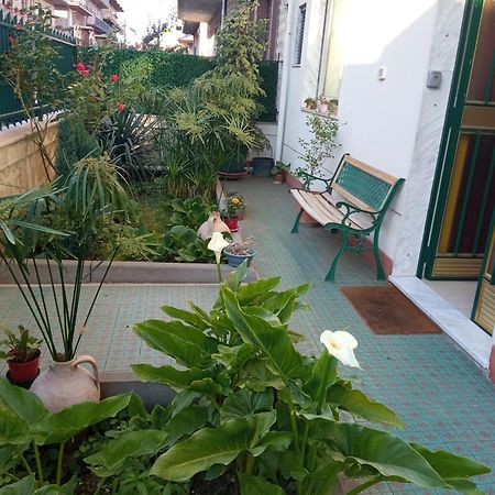 Homestay Randazzo Bagian luar foto